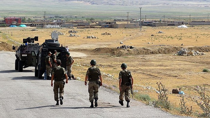 Çukurca'da 2 Asker, Cizre'de 1 Polis Şehit