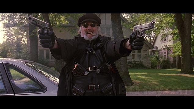 4. İl Duce - Billy Connolly / The Boondock Saints (1999)