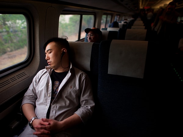 1. Привычка не высыпаться