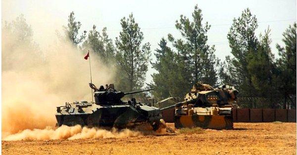 'Fırat Kalkanı' adı verilen operasyonda Türkiye, Özgür Suriye Ordusu (ÖSO) ve diğer muhaliflerle birlikte hareket ediyor.