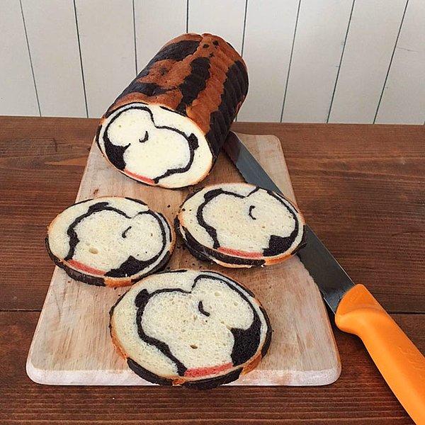 11. Snoopy de ekmelerin içine girmiş.