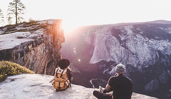 Все ещё раздумываешь куда поехать этой осенью? После прочтения этих книг сомнений не останется