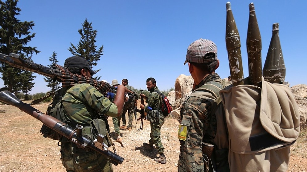 Kerry: PYD-YPG Fırat'ın Doğusuna Çekiliyor