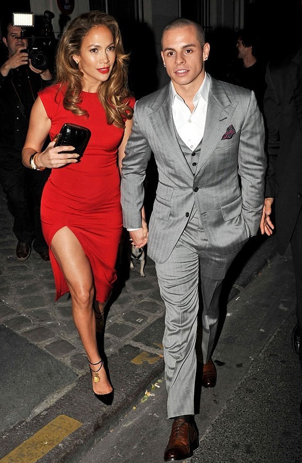 2. Их связь обнаружилась в 2011 году, когда Джей Ло развелась со своим мужем, Марком Энтони.