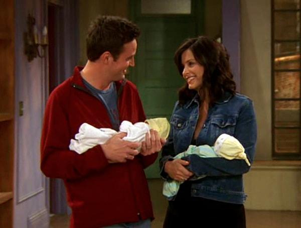 8. Monica ve Chandler'ın ikizleri ise 13...