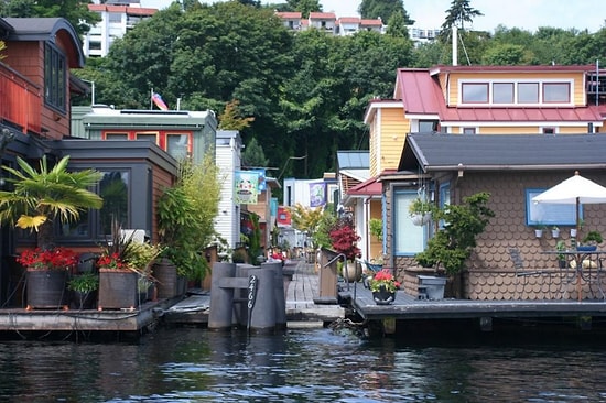 16 Fotoğrafla Huzura Yelken Açan Kapı: Yüzen Evler