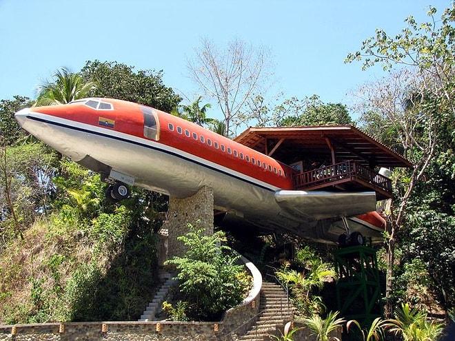 Kosta Rika Ormanlarında Sıradışı Bir Otel; Boeing 727 Suit Hotel