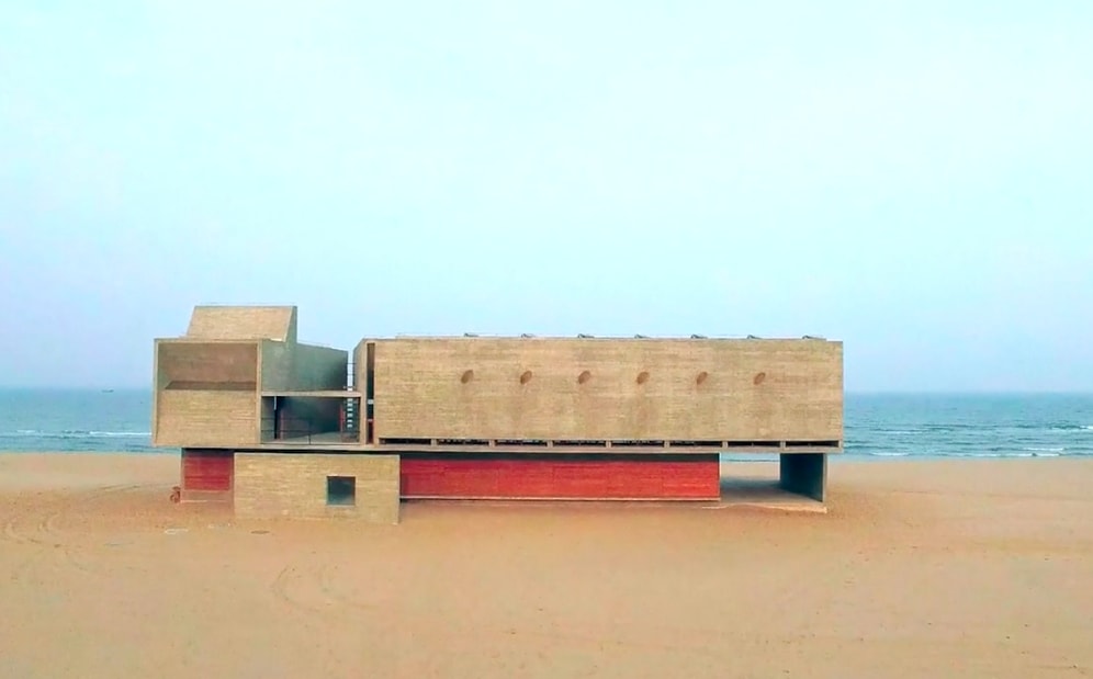 Dünyanın En Yalnız Kütüphanesi: Seashore Library