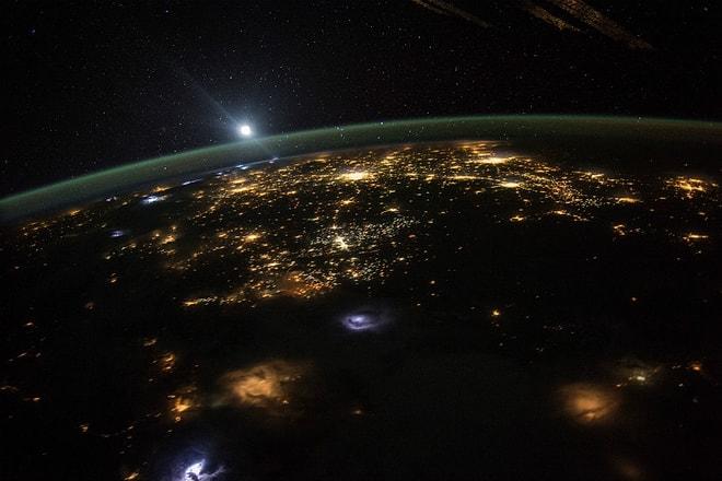 94 Işık Yılı Mesafeden Dünya'ya 'Çok Güçlü' Sinyal