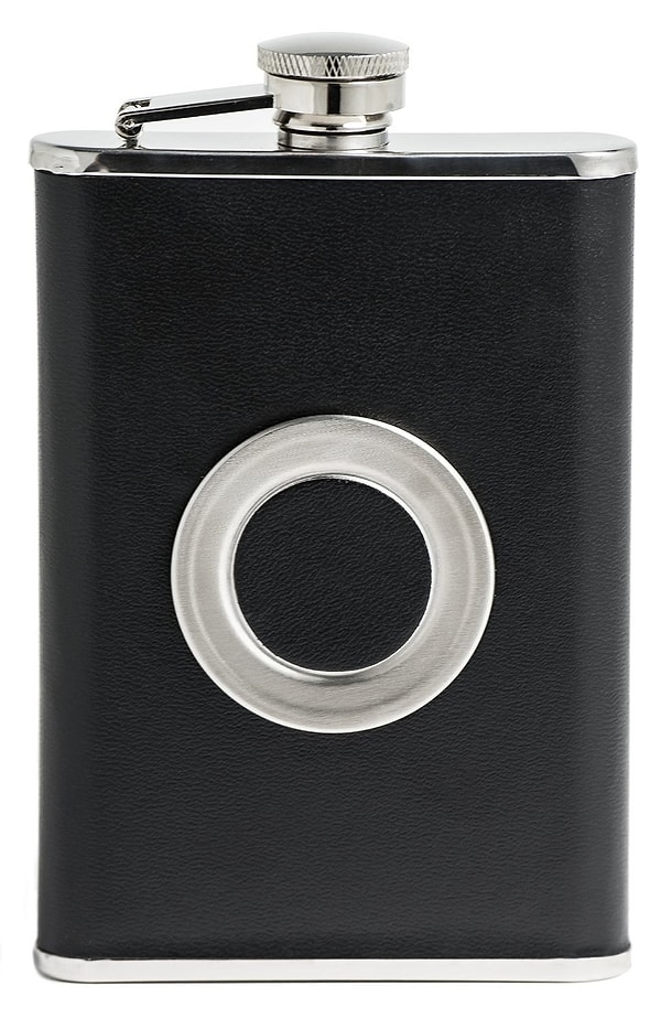 8. Фляга со встроенным стаканом