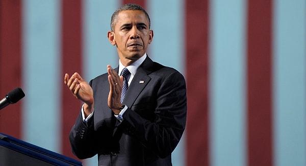 21. Son olarak da Obama! Obama, smokin giyerek katıldığı seçkin bir yemekte, garson sanıldı.