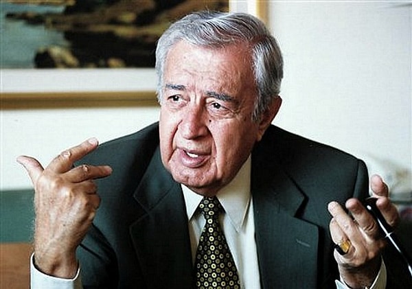 8. Мустафа Аккад, кинопродюсер