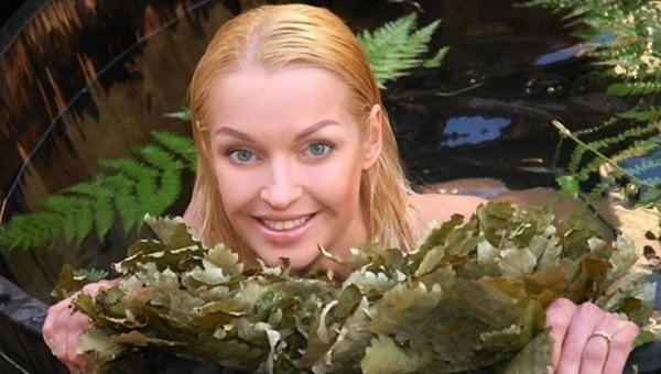 4. Известно, что Анастасия Волочкова обожает русскую баню.