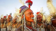 Wodaabe Kabilesi'nde Erkeklerin Makyaj Yapıp Birbiriyle Yarıştığı ve Kadın Eş Çalabildiği Festival