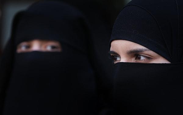 Birleşik Krallık'ta ayrıca burka ve hijab kelimeleri arasında bir yanlış anlaşılma olduğu da gözlemleniyor.