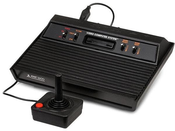 8. Bunu en yaşlılarınız bilir. "Ateri"lein atası Atari 2600 dünyaya ne zaman gözlerini açtı?