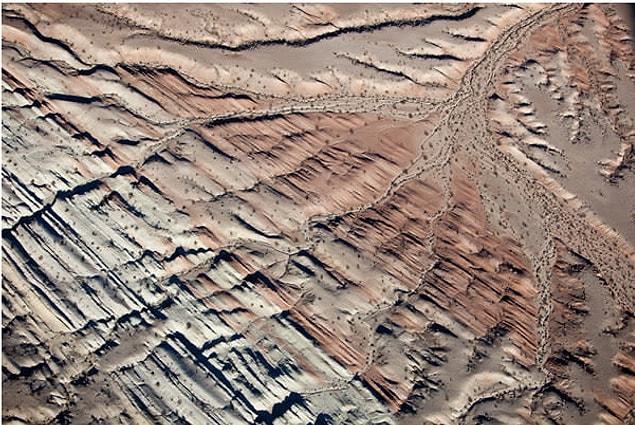 19. Drainage patterns in Clark County, Nevada