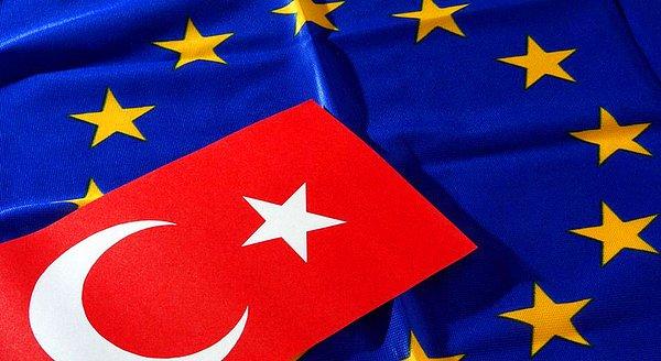 'Türkiye ekim sonuna dek vize serbestisi tanınması talebinde ısrar etmeyecek'