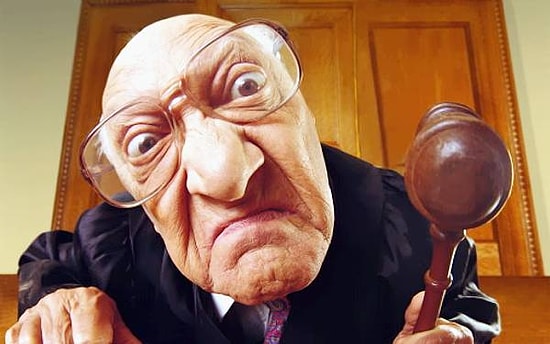 10 невероятных законов, в существование которых трудно поверить