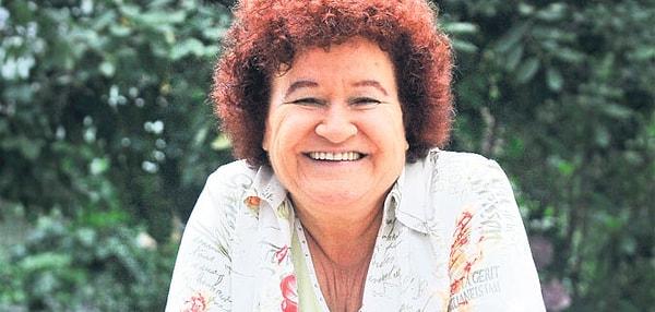 12. Selda Bağcan şarkıları yüzünden 1981'de bir kere, 1984'te iki kere hapse girdi.