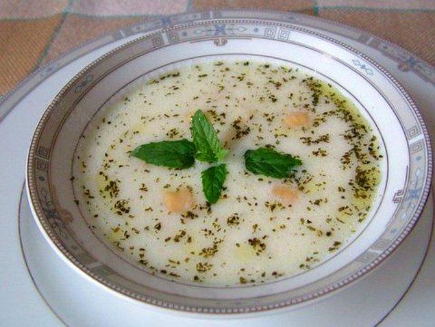 11. Kırşehir Usulü Yoğurt Çorbası