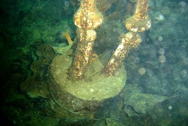 8. Цементные ботинки