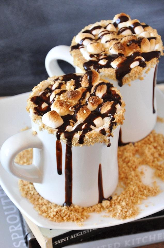 12. A little bit of marshmallow, a little bit of biscuit, and hot chocolate underneath...It's like a dream come true!