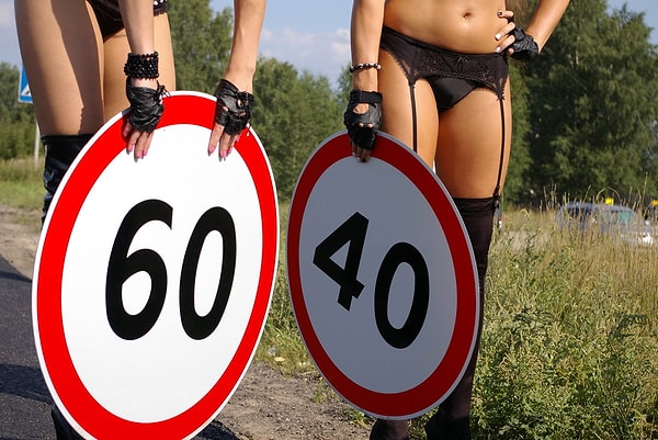 7. Вот какова была реакция одного из водителей: «Это очень крутая идея. Вот бы побольше таких акций. И да, в этот раз я обратил внимание на знак ограничения скорости. Другие водители тоже должны были задуматься».