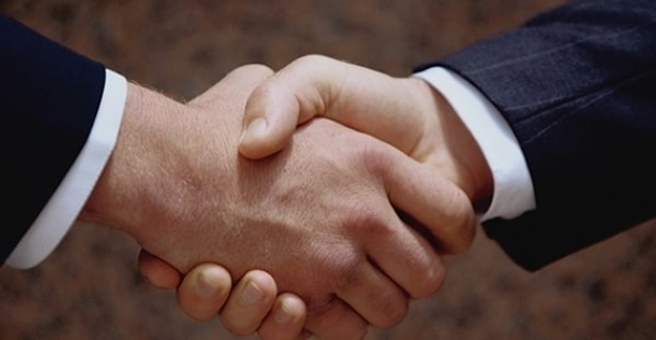 2. Они, будучи пронырами, находят выгоду повсюду