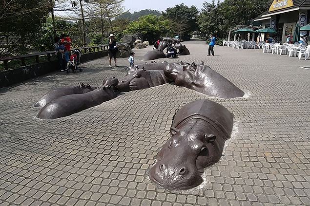 18. Hippo Sculptures, Taipei, Taiwan