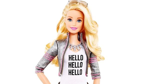19. "Barbie" ismi yalnızca bir lakaptır. Bu oyuncak bebeklerin gerçek ismi Barbara Millicent Roberts'tır.