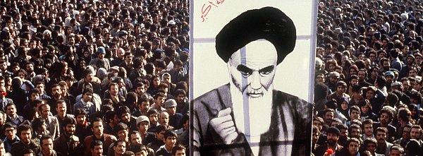İran’ın nükleer programı, sanılanın aksine 1979 İslam Devrimi’nden çok daha önceki tarihlerde başlamıştır.
