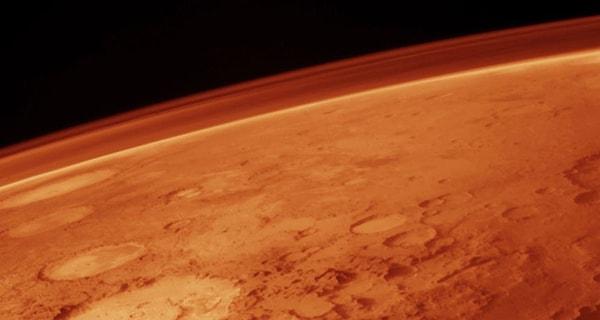 16. Mars'ın 4 milyar yıl önce oksijen açısından zengin bir atmosfere sahip olduğu bilinmektedir.