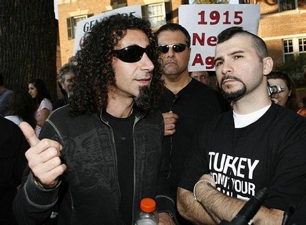 System Of A Down grubunun lideri Serj Tankian, filmin promosyonunu yapmakta gecikmedi.