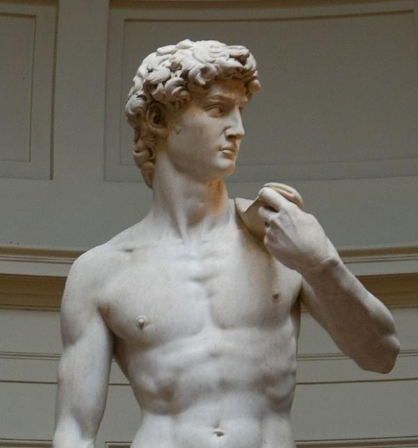 6. Bozuk mermerden yapılan mükemmel heykel: "Davut", (1501-1504) Michelangelo
