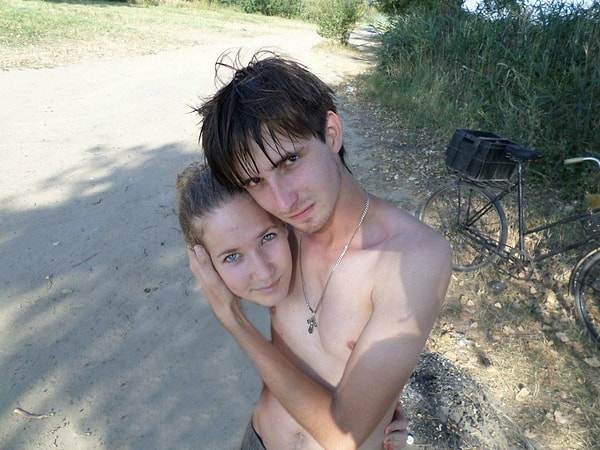 7. Всадница без головы? Сиамские близнецы? 😶