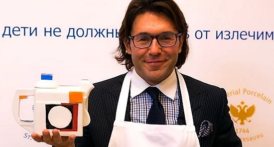 Звездная роспись фарфора или Серебряный поцелуй Малахова