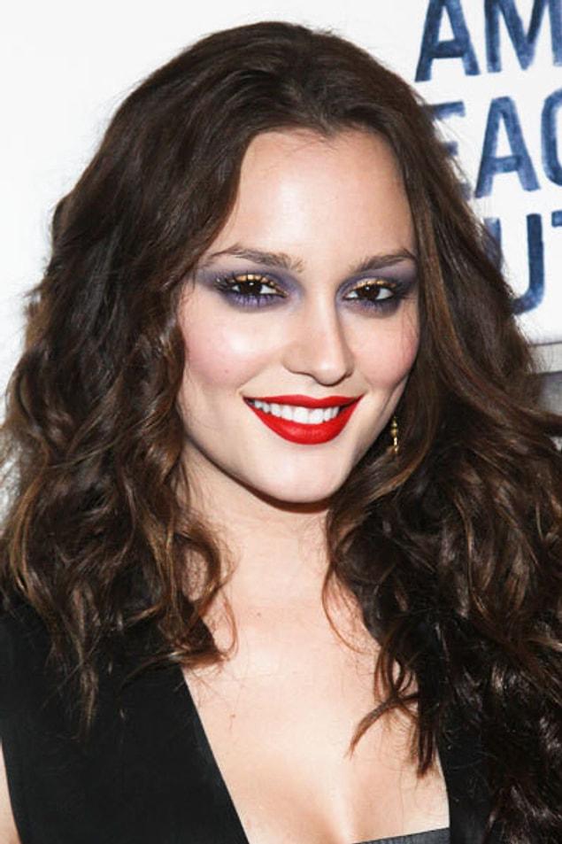 10. We love Leighton, but her eyes are on fire! 🔥🔥🔥 Not in a good way, tho.