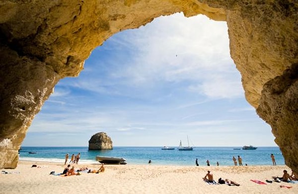 11. Алгарви, Португалия - 10692.07 р.