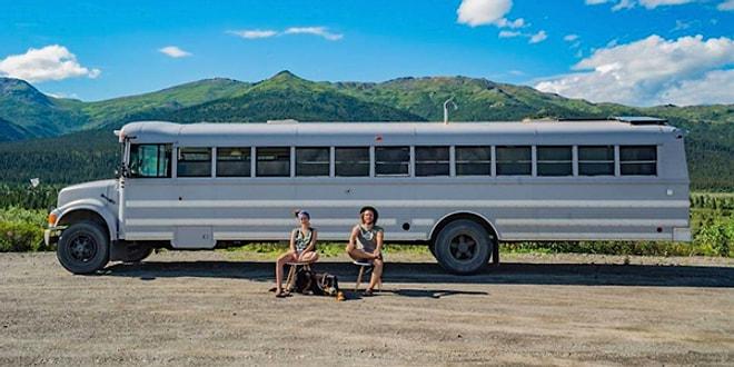 Okul Otobüsünü Her Gezginin Rüyası Olan İnanılmaz Bir Yuvaya Dönüştüren Çift