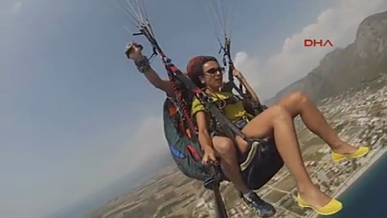 Kadın Tatilcinin Yamaç Paraşütünde Yaşadığı Korku Dolu Anlar