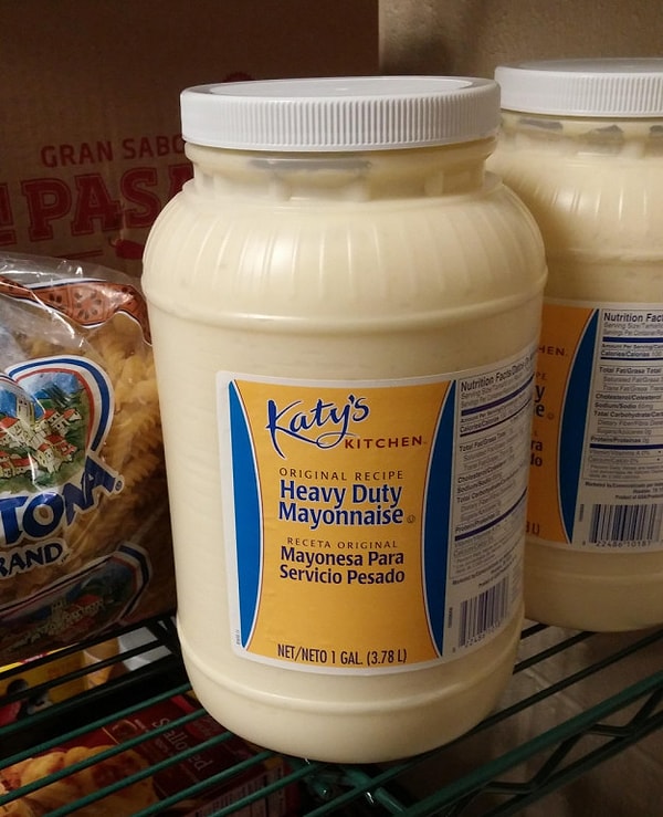 13. А еще майонез высококалориен, что не есть гуд.