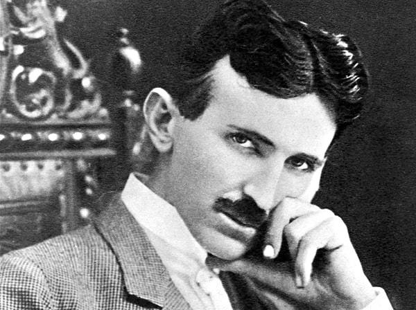 7. Nikola Tesla, (1856-1943) IQ: 195