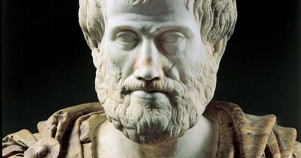 12. Aristoteles,(M.Ö. 384 - 322 BC) IQ: 180-190