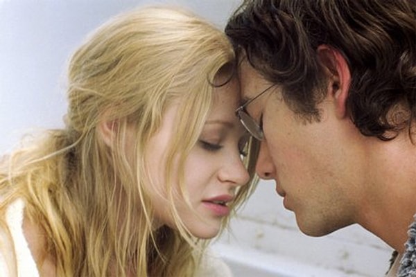 25. Кирпич (2005)