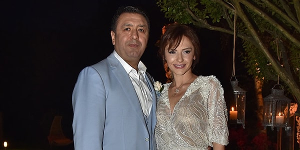 12. Sessiz sedasız evlendiler: Sinem Öztürk - Mustafa Uslu
