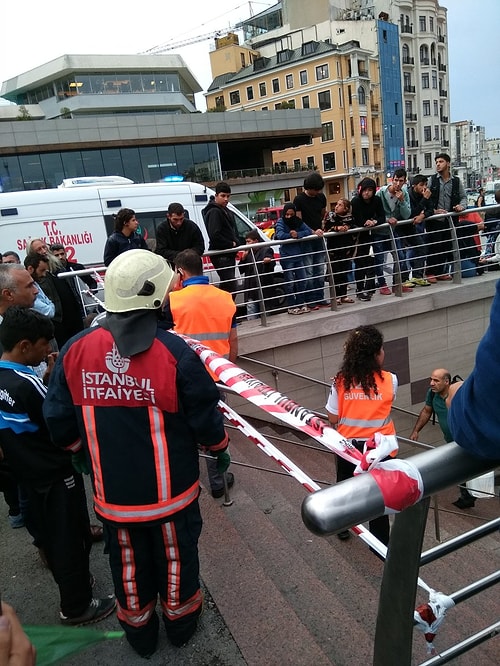Taksim Metrosunda İntihar Girişimi: Görme Engelli Genç Metronun Önüne Atladı