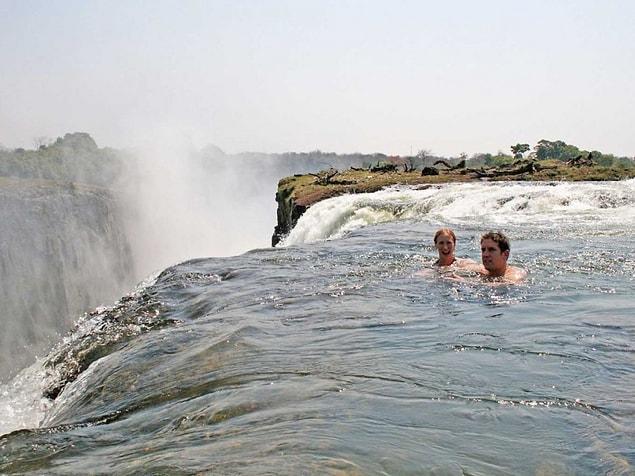 10. Swim in the world’s most dangerous ’Devil’s pool,’ situated over an abyss on the edge of Victoria Falls