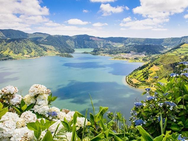 20. Explore the heavenly beautiful Azores