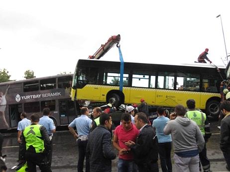 Acıbadem'de Yoldan Çıkan Metrobüs Araçları Ezdi: 11 Kişi Yaralandı